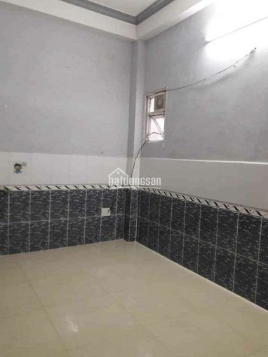 Phòng trọ toilet riêng gần vòng xoay Lê Đại Hành