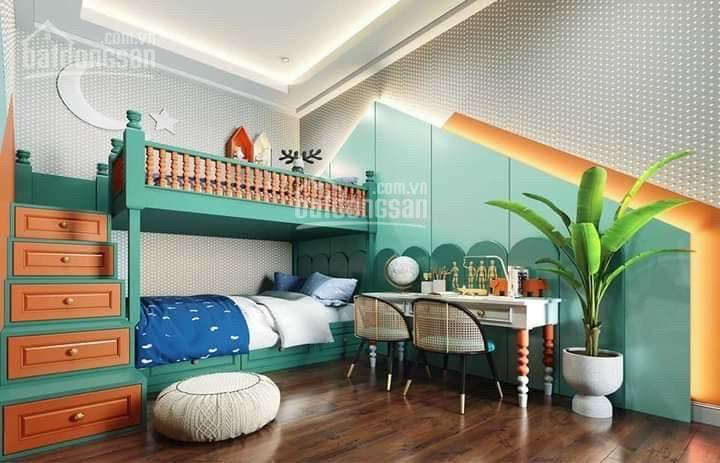 Kẹt tiền cần bán lại căn P4 hướng Đông, tầng 5 giá 2.070 tỷ, liên hệ: 0936488226