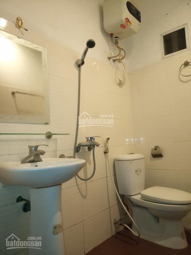 Có phòng cho thuê khép kín giá 1,8 tr - 2 tr/th trong chung cư mini 7 tầng ngay ngõ 190 Nguyễn Trãi
