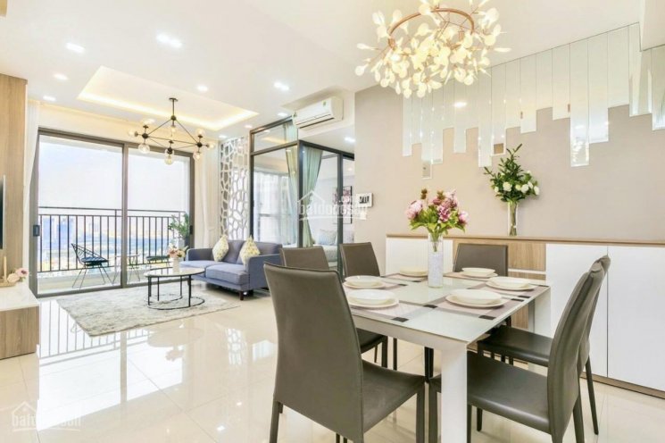 Bán căn hộ Central Garden q1, 138m2, 3P, 3WC, full nội thất, giá 4,8 tỷ liên hệ 0938.610.921