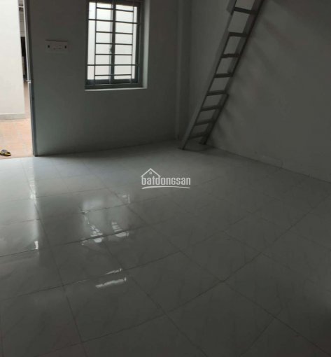 Cho thuê phòng mới xây có gác 30m2 mặt tiền Tô Ký