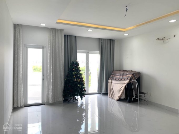 Cho thuê nguyên căn Cityland, P7, có thang máy 0986260730