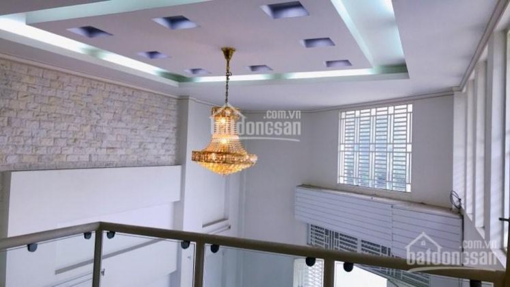 Cho thuê nhà 450m2 góc 2 mặt tiền gần sân vận động Cần Thơ 22 triệu