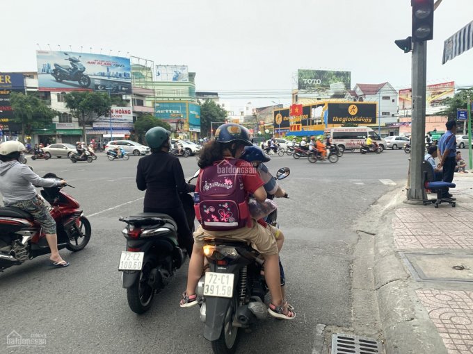 Cần cho thuê mặt bằng Nguyễn Văn Trỗi (ngã 4), trung tâm TP Vũng Tàu