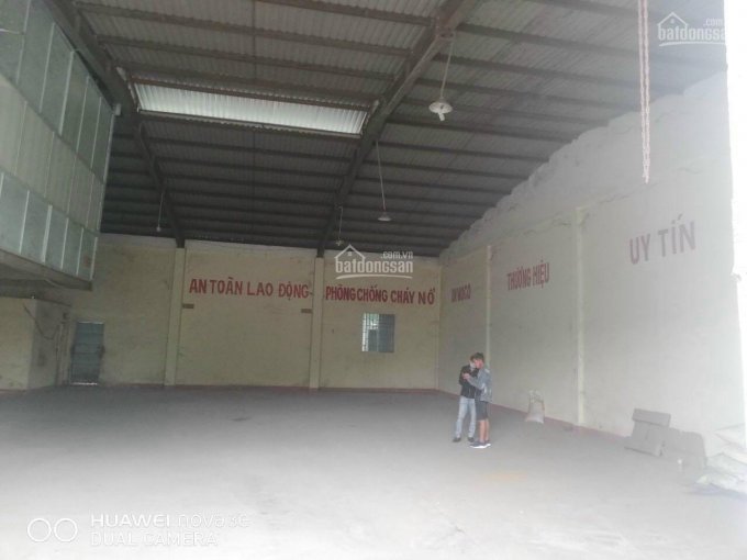 Mặt bằng Phạm Hùng, 330m2, ngang 15 mét, giá 20 triệu/tháng