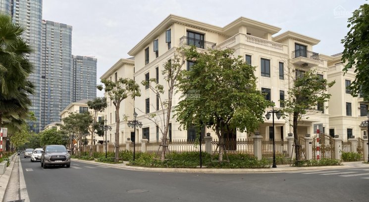Cho thuê biệt thự Vinhomes Ba Son đã hoàn thiện nội thất giá chỉ 100 triệu/tháng