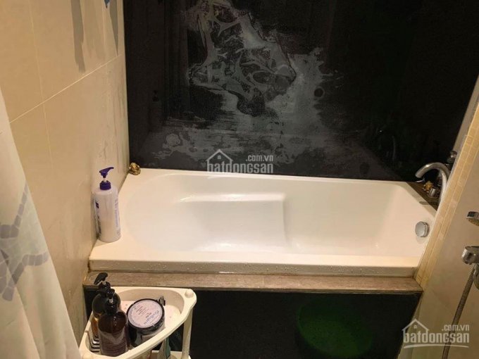 Tôi muốn bán nhanh Imperia Garden để mua miếng đất gần sông Đông Anh giá nào cũng bán