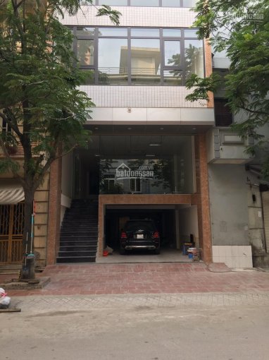 Cho thuê văn phòng phố Bùi Huy Bích gần quận ủy hoàng mai diện tích 100m2 x 6 tầng hầm, MT 6m