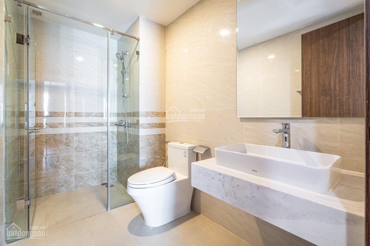 Bán CH cao cấp The One Saigon Q1, 56m2, 1PN, 1WC, full nội thất, giá 5.3 tỷ, có sổ, LH 0902663022