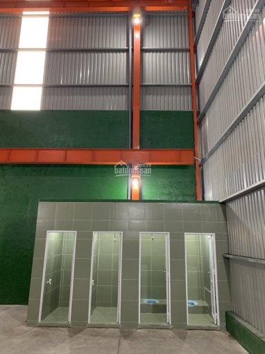 Kho xưởng cho thuê 1100m2 giảm mạnh từ 150 triệu còn 80 triệu, thương lượng nhẹ mặt tiền QL1A