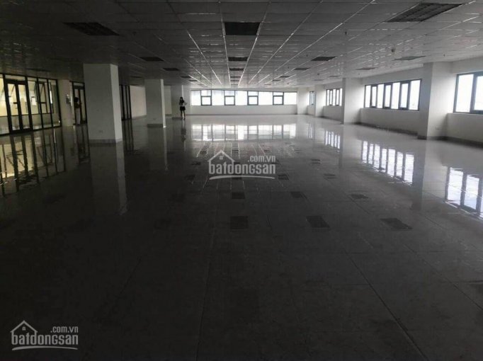 BQL toà nhà Toyota Thanh Xuân cho thuê văn phòng. LH 0388189389, diện tích sàn: 955m2