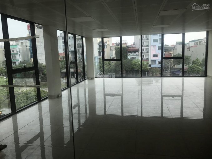 Cho thuê sàn văn phòng Khương Đình - Kim Giang, diện tích mỗi tầng 90 m2 để thông, view kính thoáng