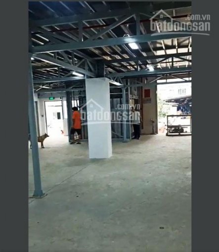 Cho thuê kho xưởng 4500m2 container đỗ cửa vị trí 2 mặt tiền Đ.Trần Xuân Soạn, P. Tân Kiểng, Q.7