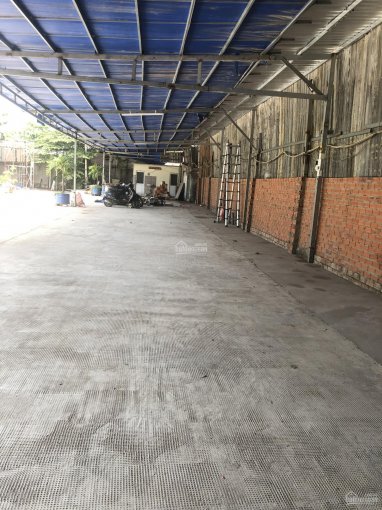 Cho thuê mặt bằng 1.000m2 chỉ 30tr/tháng ngay cổng KCN Vĩnh Lộc LH: 0903366532