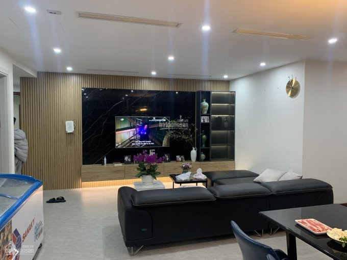 Bán penthouse thông tầng chung cư ngay quận ủy Hà Đông dt 191m2, 4.8 tỷ thu về