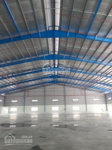 Cho thuê kho xưởng khu công nghiệp Nhựt Chánh, Bến Lức, Long An diện tích 5400m2, nhà xưởng 32000m2