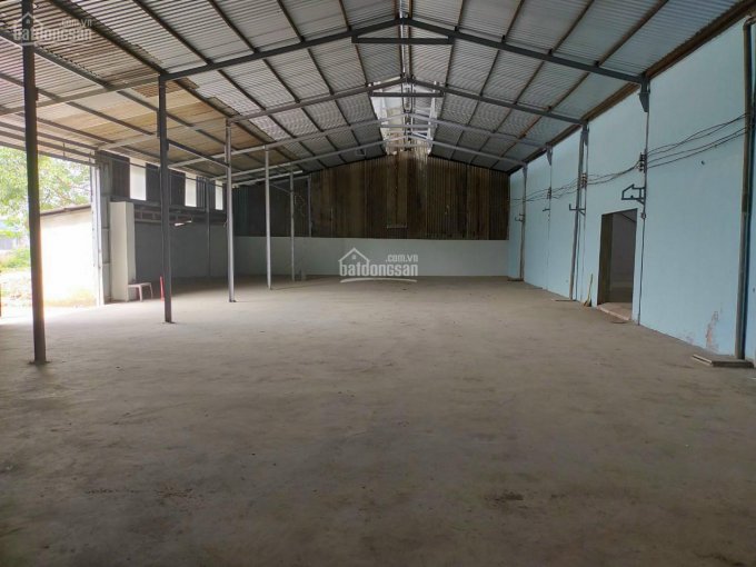 Cho thuê nhà xưởng 450 m2 xã Trung Chánh