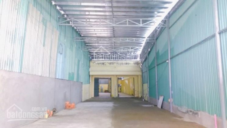 Cho thuê kho 350 m2 mặt tiền Nguyễn Văn Linh, 20 triệu/th