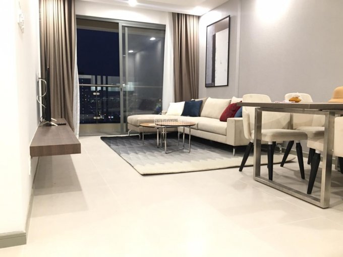 Bán Cao Ốc Phú Nhuận, lầu đẹp, căn số 2, 132m2, 3 phòng, sổ hồng, giá: 5.9 tỷ. LH Tuấn: 0901499279