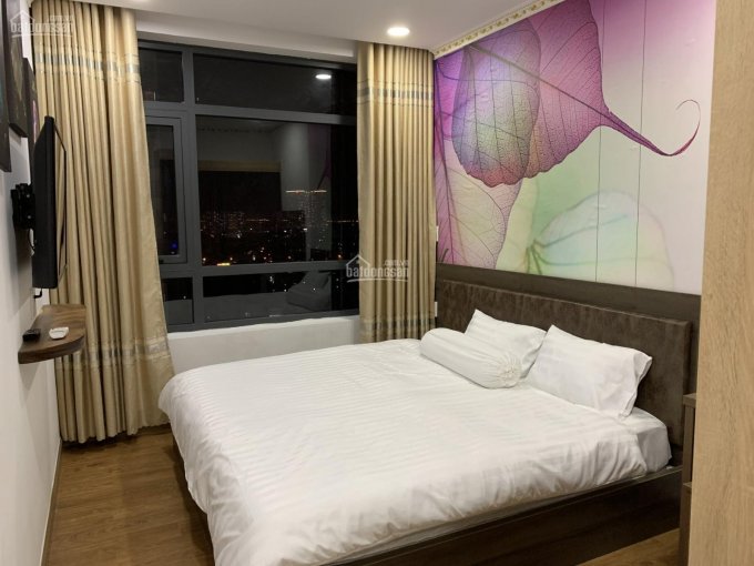 Bán gấp giá rẻ căn hộ 3PN Giai Việt Q8 nội thất siêu đẹp, view siêu sang, cực thoáng mát có sổ hồng