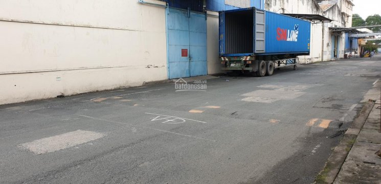 Cho thuê kho 500m2 và 700m2 đường xe container, không ngập nước, kho cao, có bảo vệ bên ngoài