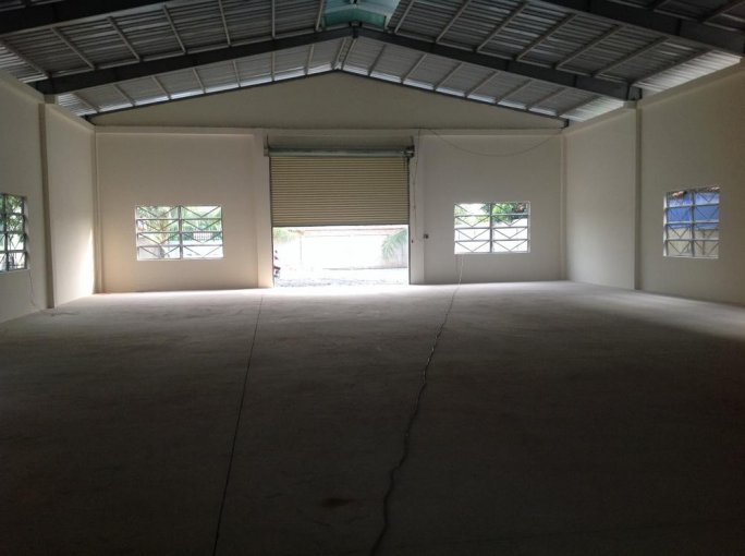 Nhà xưởng 500m2 mới xây dựng xong, đường Lê Văn Khương, Quận 12, giá 30tr/tháng, LH: 0908.561.228