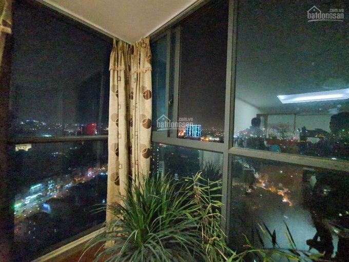 Bán gấp căn hộ cao cấp chung cư Fafilm 19 Nguyễn Trãi - Ngã Tư Sở - 120m2 lô góc, căn vip. Sổ đỏ