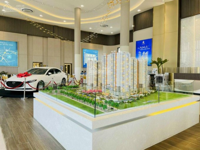 Có 5 suất nội bộ tầng 10,11,12 đẹp nhất Biên Hòa Universe Complex, giá 2 tỷ/2PN/75m2, CK 22