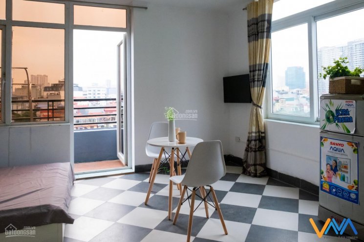 Cho thuê căn hộ chung cư mini VnaHomes 350 đường Bưởi cửa sổ lớn view Panorama