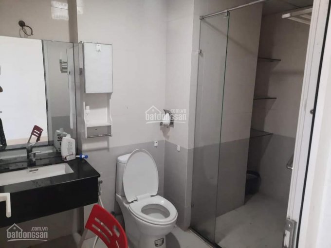 Cho thuê căn hộ Linh Tây, Thủ Đức, căn góc 89m2, 2PN, 2WC, giường, máy nước nóng, view đẹp