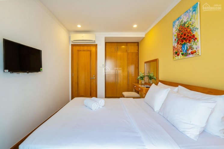 Cần cho thuê căn hộ Saigon Pavillon 78m2, 2 phòng ngủ, 2 WC, nội thất sang trọng