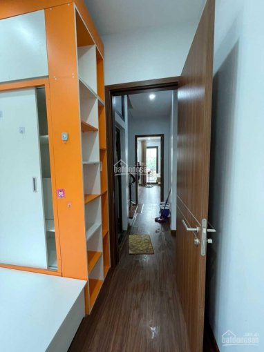 Nhà đẹp 36m2, 4 tầng, 4PN dân xây Bát Khối - Thạch Bàn, ngõ ô tô, chỉ 3.1 tỷ