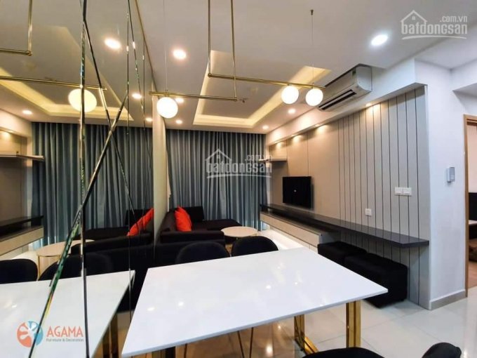 Bán căn hộ Sky Center, Quận Tân Bình, 80m2, 2PN, giá bán 3.68 tỷ, view HB, bao sổ, LH: 0903 833 234