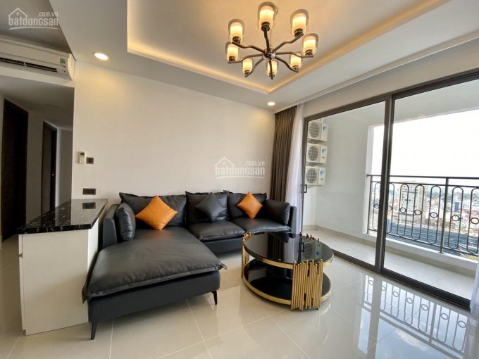 Cho thuê căn hộ 3PN Saigon Royal 114m2 nội thất cao cấp view thoáng giá 32tr LH 0909770115