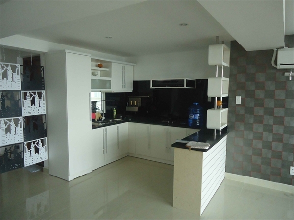 Cho thuê căn hộ cao cấp Phú Hoàng Anh view đẹp, 129m2 có 3PN full giá 10.5 triệu/tháng. 0941441409