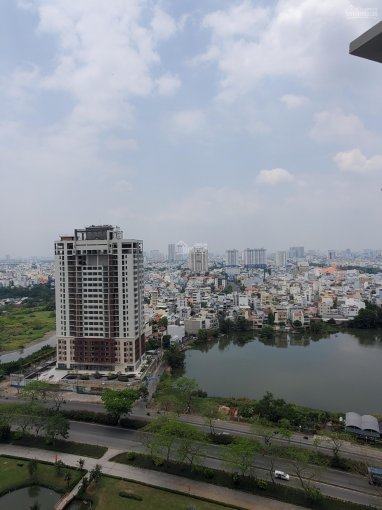Bán căn hộ Eco Green Sài Gòn, căn 2PN, DT 66m2, view hồ Tân Mỹ, Thành Phố, giá 3.450 tỷ (102%)