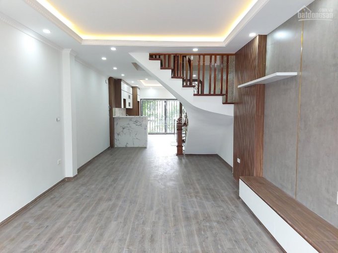 Liền kề Bích Hòa Thanh Oai gần Cenco 5, 53m2, 4.5 tầng, kinh doanh, 2 ô tô tải tránh chỉ 4.2 tỷ