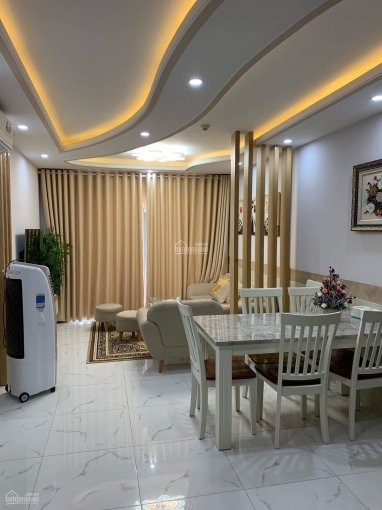 Cho thuê căn hộ SGC Nguyễn Cửu Vân, 70m2, 2PN, 2WC, giá 11 triệu/tháng, LH: 0909439843 Duyên