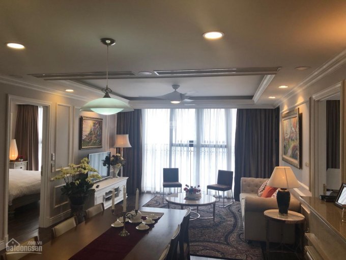 Chính chủ cho thuê gấp CH chung cư Hoàng Cầu Skyline, 90m2, 2PN, view hồ, chỉ 15tr/th 0985878587