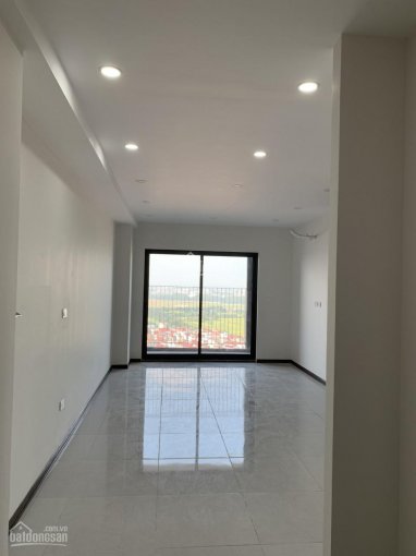 Cần tiền bán gấp chung cư Intracom Đông Anh, tầng 1808, DT 76m2, view cầu, 1tỷ8. LH: 0981.300.655