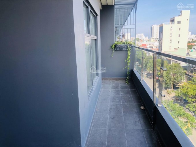 Cho thuê căn hộ Monarchy B, 99m2 loại 3PN view sông Hàn. Căn hộ trống 12 tr/tháng LH: 0911299338