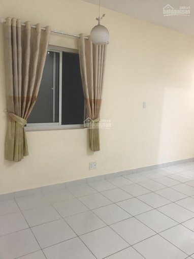 Cần cho thuê CH HQC Hóc Môn 50m2, giá 4.5tr/th, 2PN, WC, mới, 0938.645.778