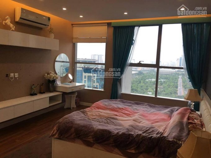 Cho thuê chung cư 102 Trường Chinh, 130m2, 3 phòng ngủ, đủ đồ giá 15 tr/th LH 033 339 8686 vào luôn