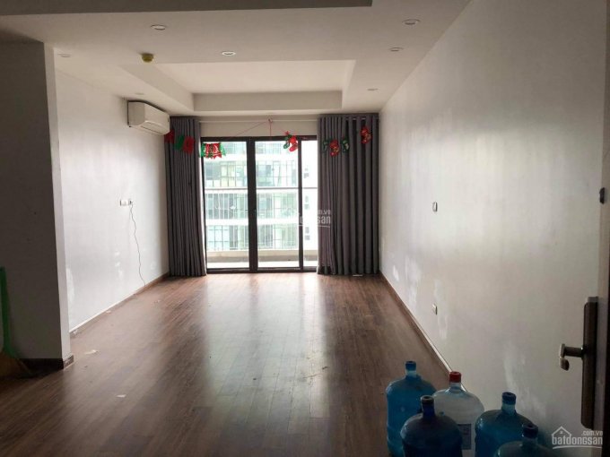 Chính chủ cho thuê căn hộ giá rẻ tại 106 Ngụy Như Kon tum, Hà Nội, DT 120m2, 3PN, 2VS, giá 16tr/th