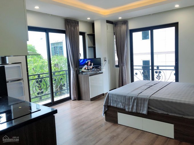 CC cho thuê căn hộ dịch vụ như khách sạn tại ngã 4 phố Đào Tấn - 35m2 - full nội thất - vào ở ngay