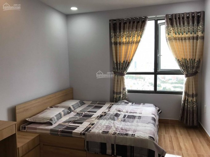 Bán gấp căn hộ Melody Âu Cơ, 70m2, 2PN, giá bán: 2.55 tỷ, LH: 0903 833 234 view Âu Cơ