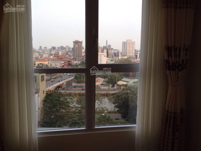 Cần cho thuê căn hộ Res Green Tower, Q. Tân Phú, giá tốt