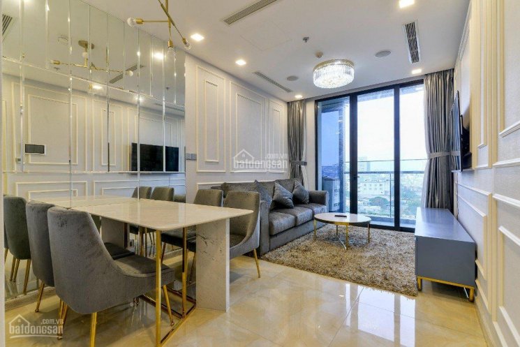 Cho thuê căn hộ 2PN 75m2 Vinhomes trung tâm Quận 1 view sông giá chỉ 23 triệu Hải Linh 0902935470