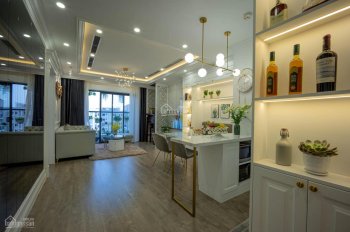 Cần cho thuê gấp căn hộ 1PN full đồ tại Vinhomes Nguyễn Chí Thanh giá thuê mùa covid 0964.570.836