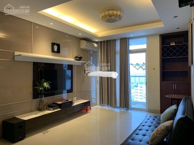 Tôi cho thuê căn hộ Satra Eximland, Phú Nhuận. Căn 88m2, 2PN, giá 12tr/th lầu cao thoáng mát